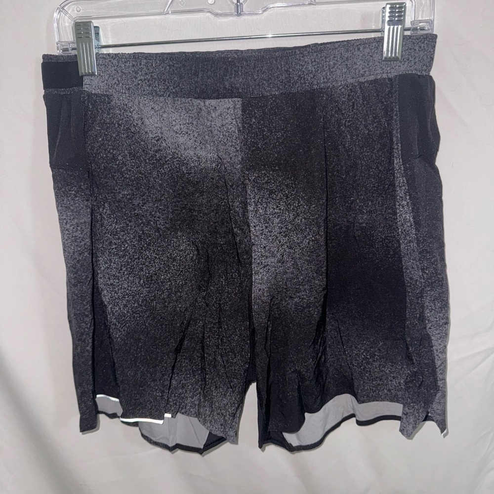 Lululemon 6” Inseam large workout shorts